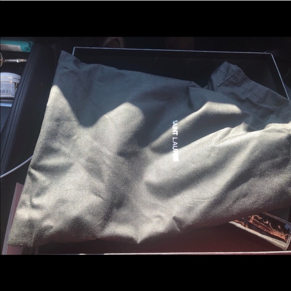 YSL OPYUM BOOTIE IN PATENT LEATHER W/ SILVER HEEL - Picture 8 of 8